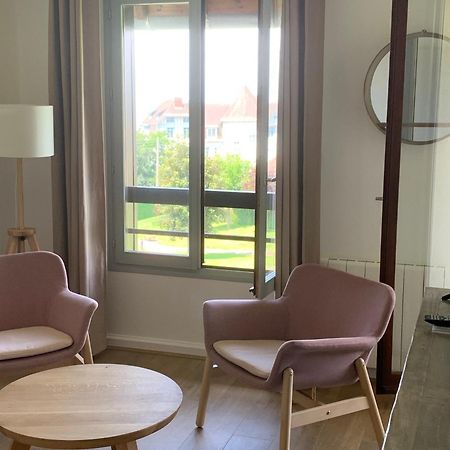 L'Appartement Vue Mer De La Villa Des Rosiers - Trouville Sur Mer Exterior photo